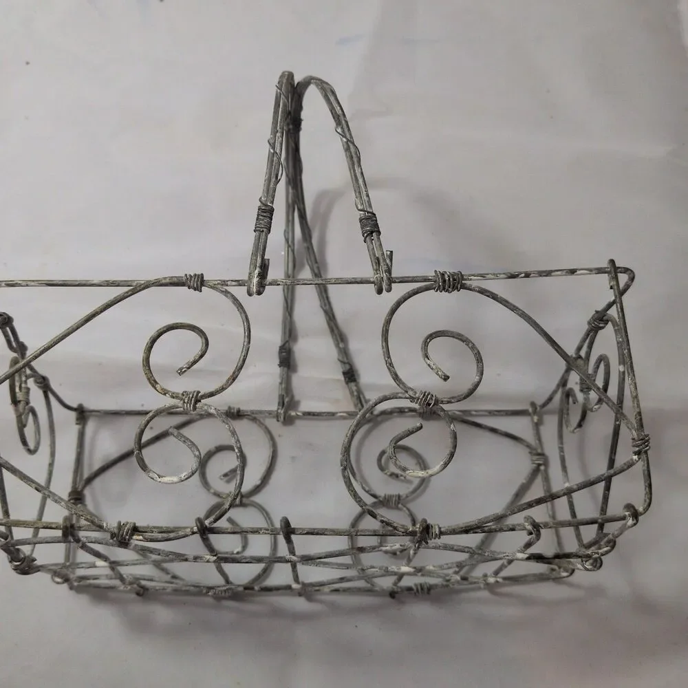 Vintage-Style Scrolled Wirework Decorative Basket with Handle – 8